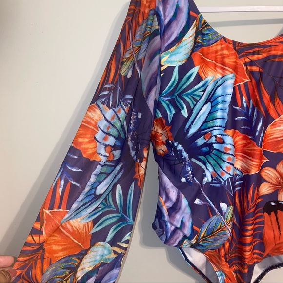 Beautiful lined swimsuit or bodysuit Size 1x - Picture 5 of 5